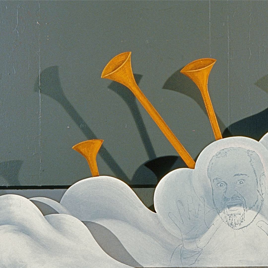 Heavenly Trumpets, Helli Racket (Dom DeLuise)
