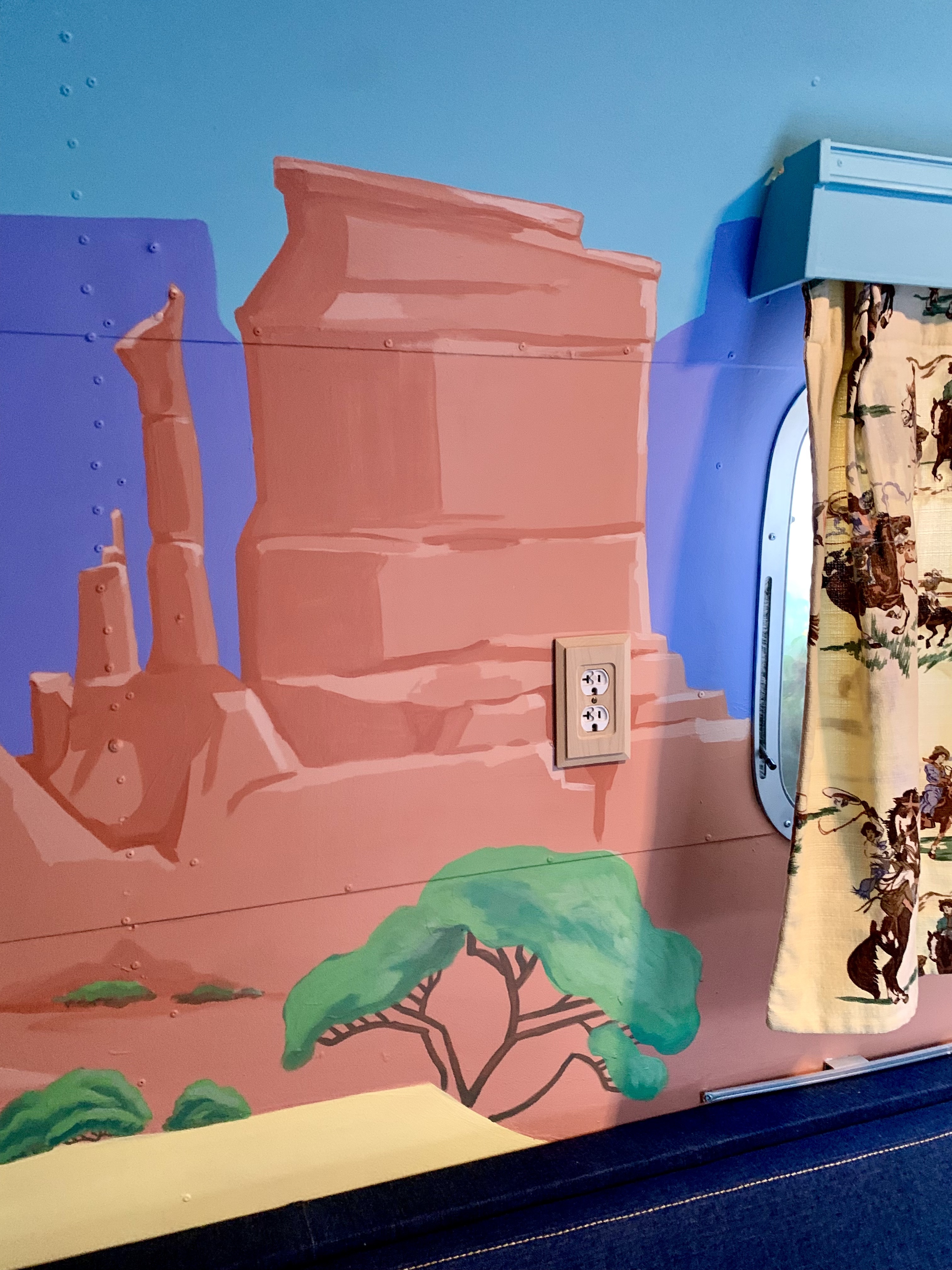 Airstream Detail 1